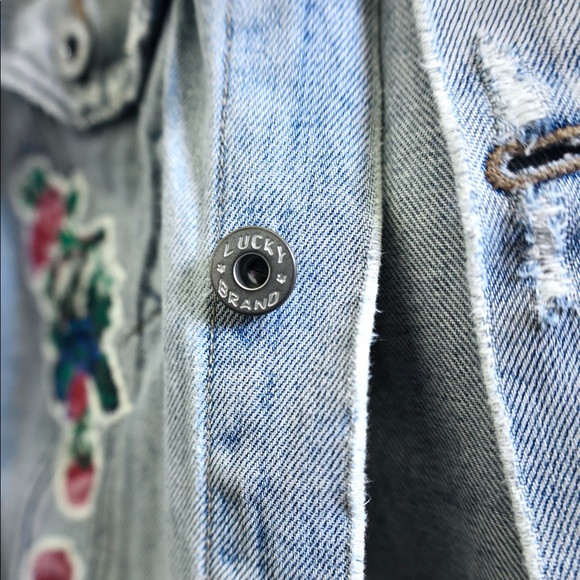 Lucky Brand Embroidered Denim Jean Jacket Size S - Picture 5 of 9